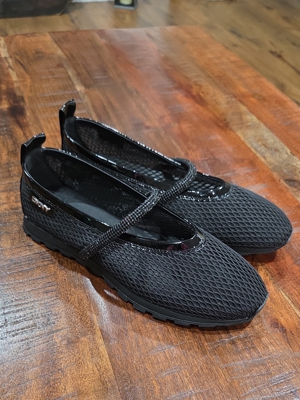 DKNY Ballet Mary Jane Loafers NWOT